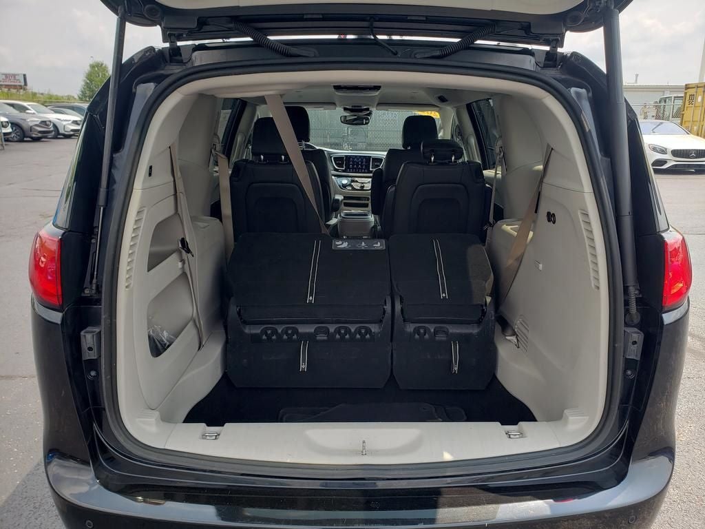 2020 Chrysler Pacifica Touring L