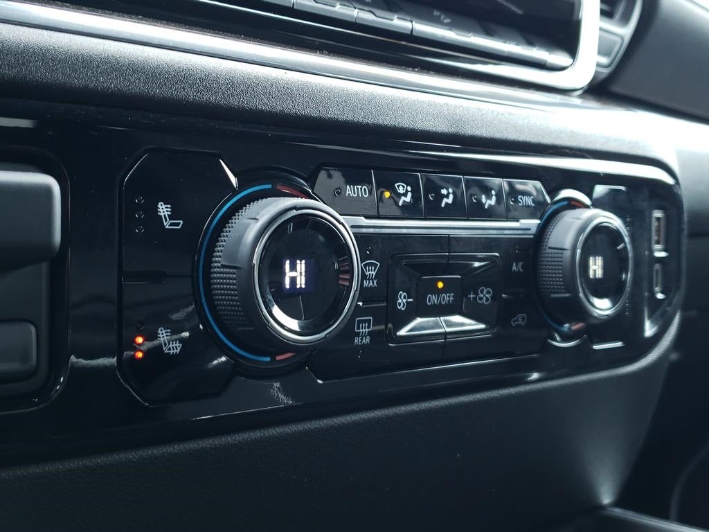 2024 Chevrolet Silverado 1500 LT LT1