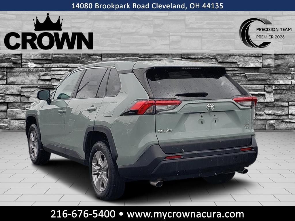 2022 Toyota RAV4 XLE