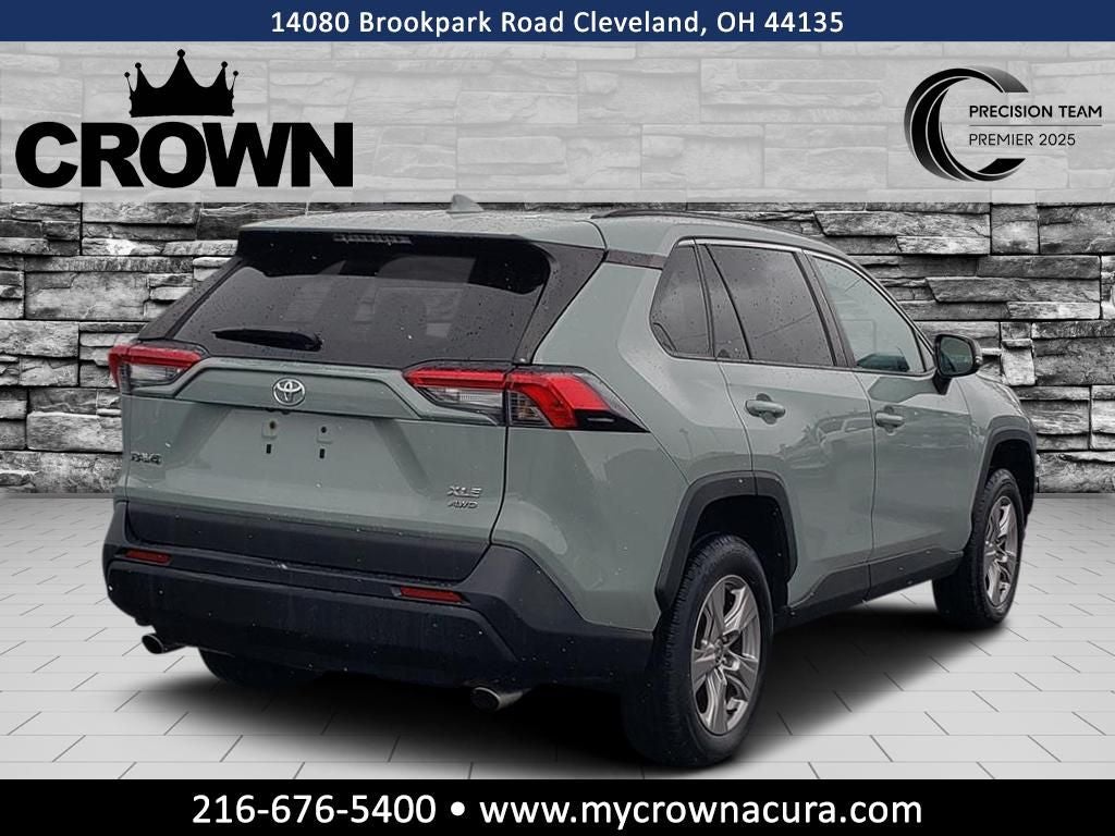 2022 Toyota RAV4 XLE