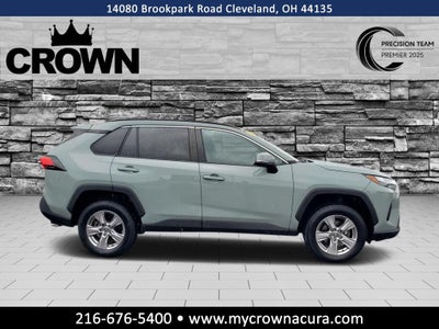 2022 Toyota RAV4 XLE