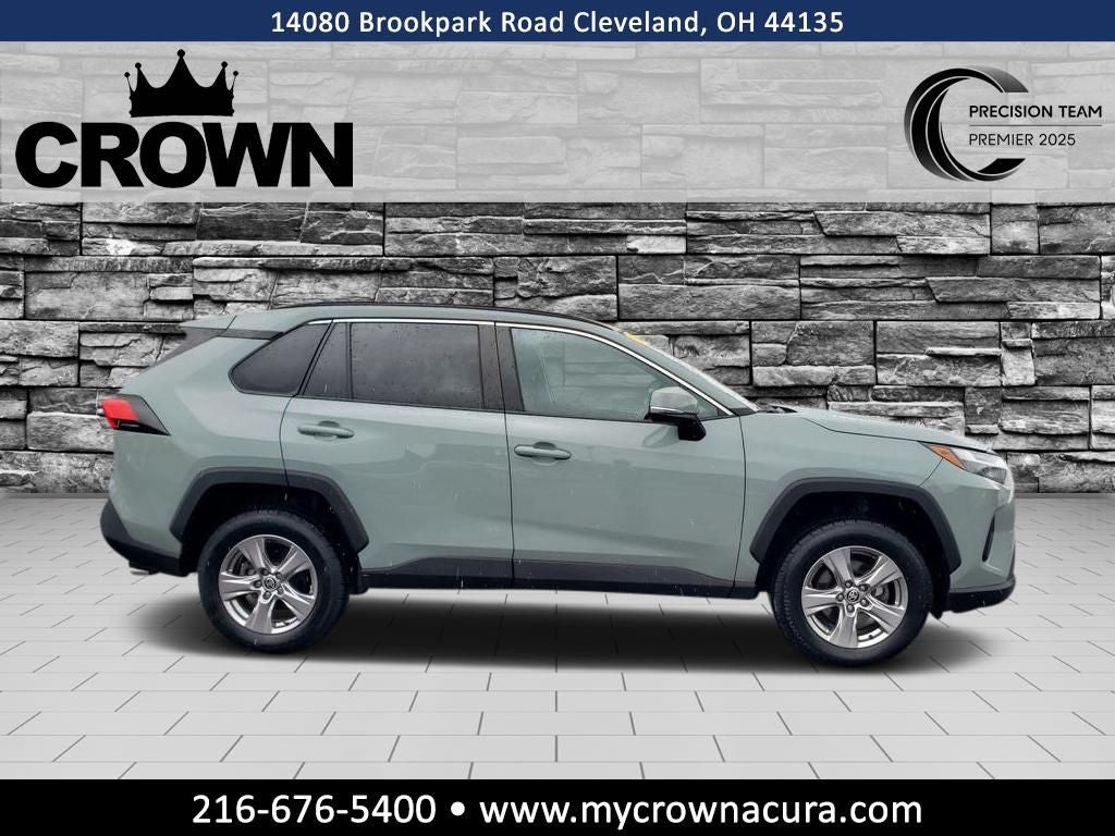 2022 Toyota RAV4 XLE