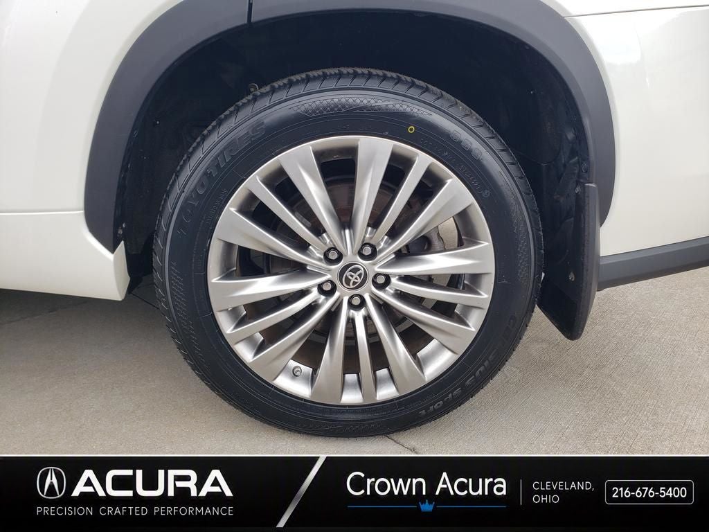 2021 Toyota Highlander Hybrid Platinum