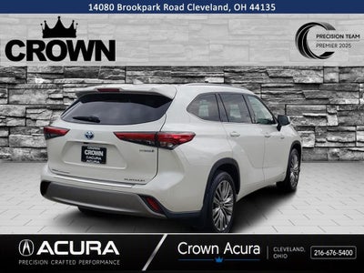 2021 Toyota Highlander Hybrid Platinum