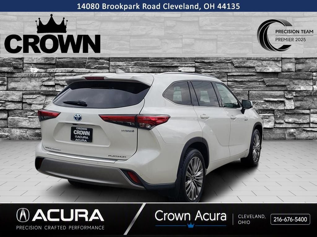 2021 Toyota Highlander Hybrid Platinum