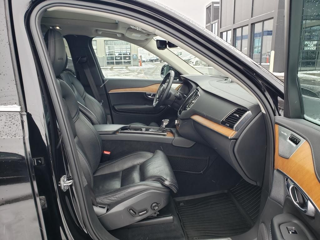 2019 Volvo XC90 T6 Inscription